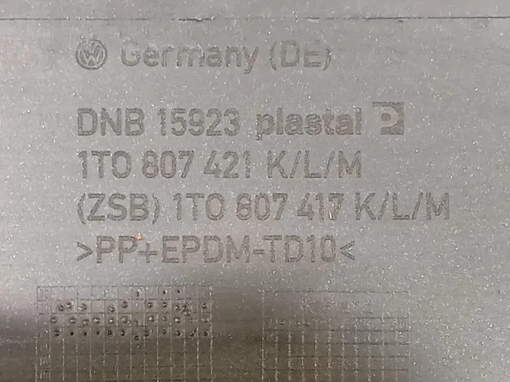 Paraurti POST 1T0807421K Volkswagen Touran III 2010