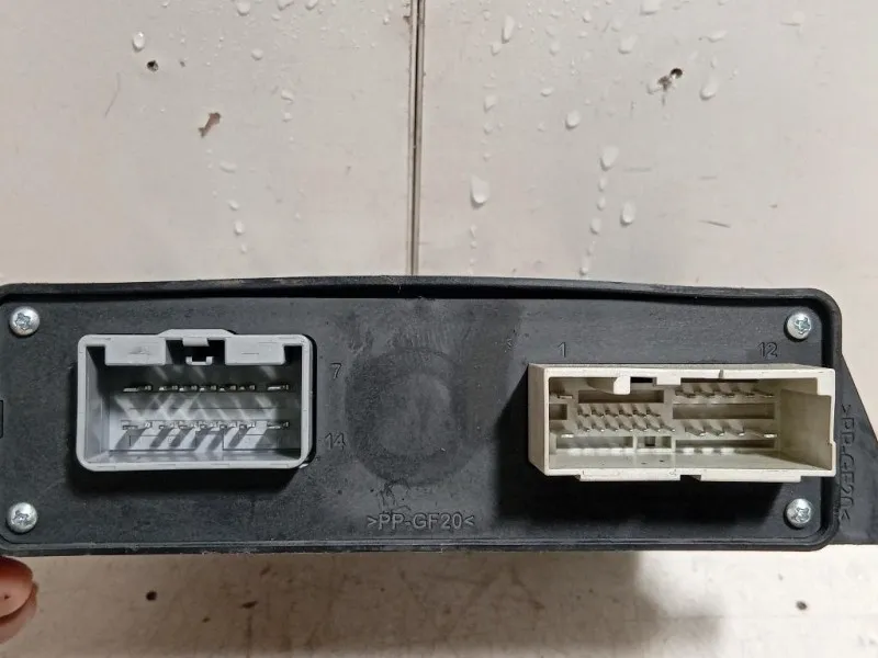 Centralina Freno A MANO 8W83-2C496-AC Jaguar XJ6 III 2003