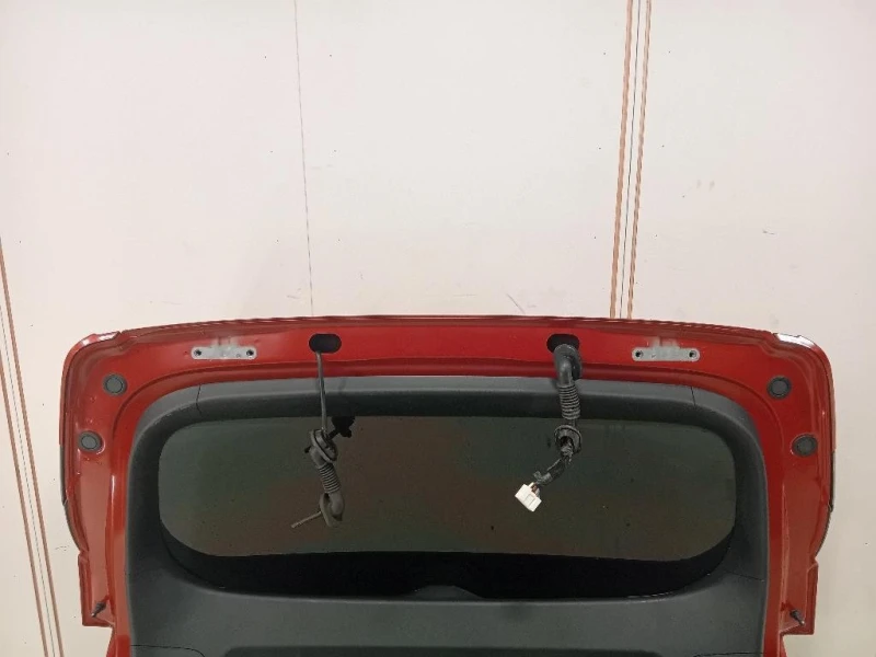 Portello POST 737003U010 Kia Sportage III 2010