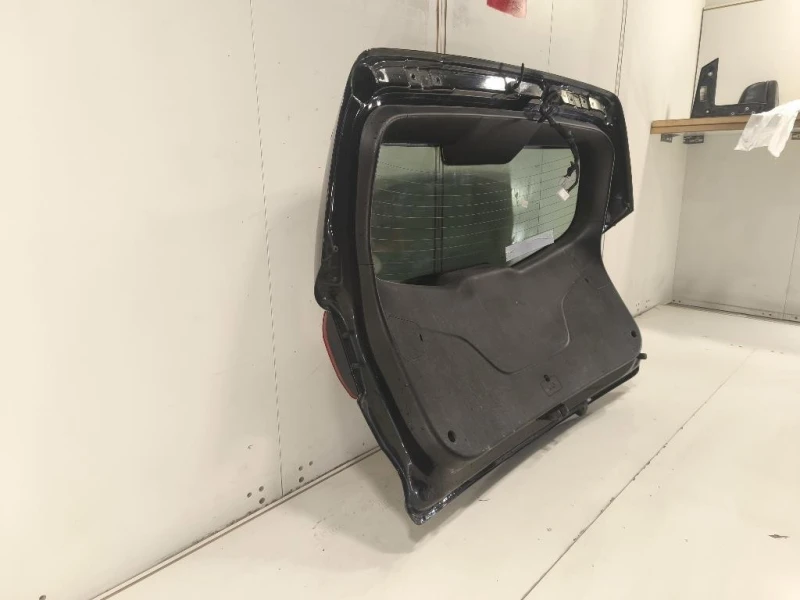 Portello POST 737003W010 Kia Sportage III 2010