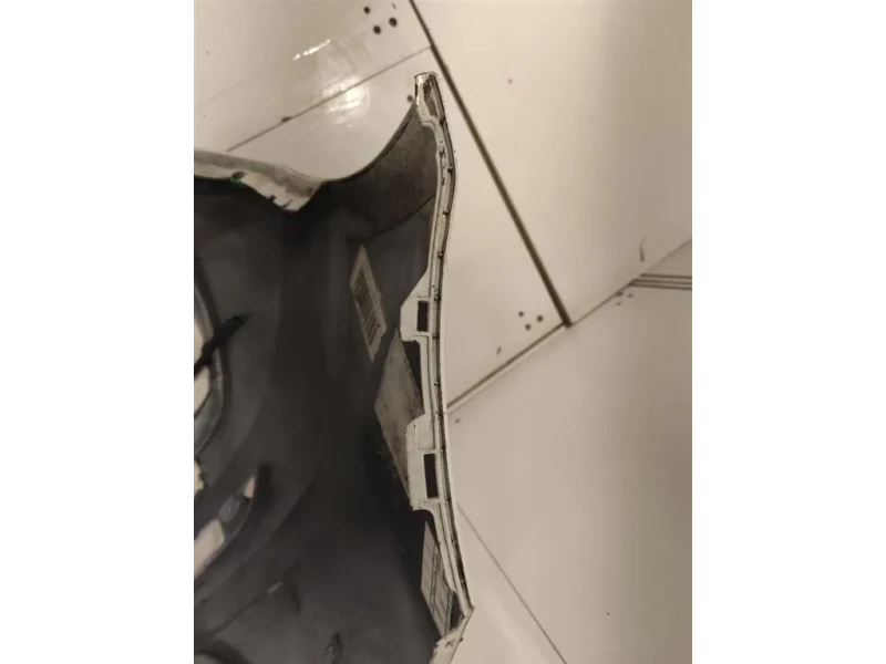 Paraurti POST 39814190 Volvo V40 II 2012