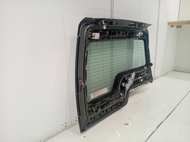 Portello POST LR045549 Land Rover Discovery III 2005