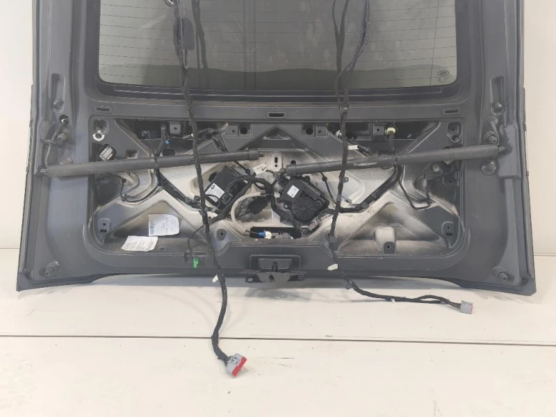 Portello POST LR080287 Land Rover Discovery V 2016