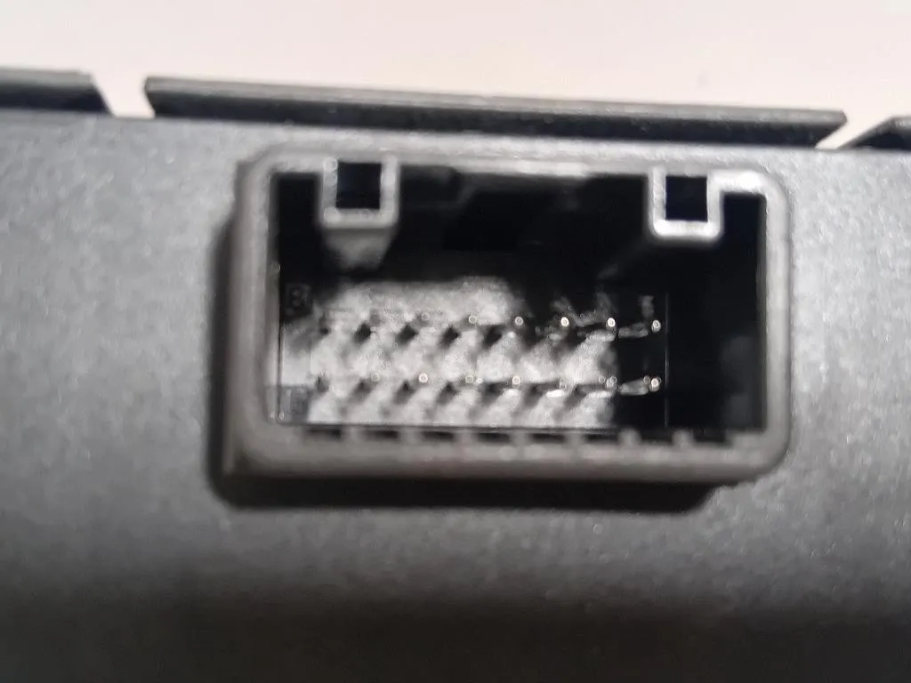 Centralina Gateway 284Z15104R Dacia Duster II 2021