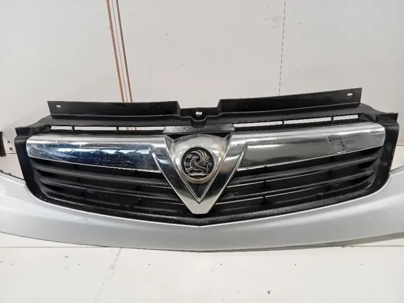 Paraurti SUP ANT 93856149 Opel Vivaro A 2007