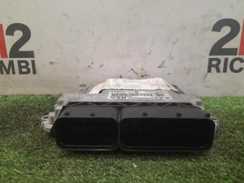 Centralina Iniezione 51901465 Alfa Romeo Giulietta 2010