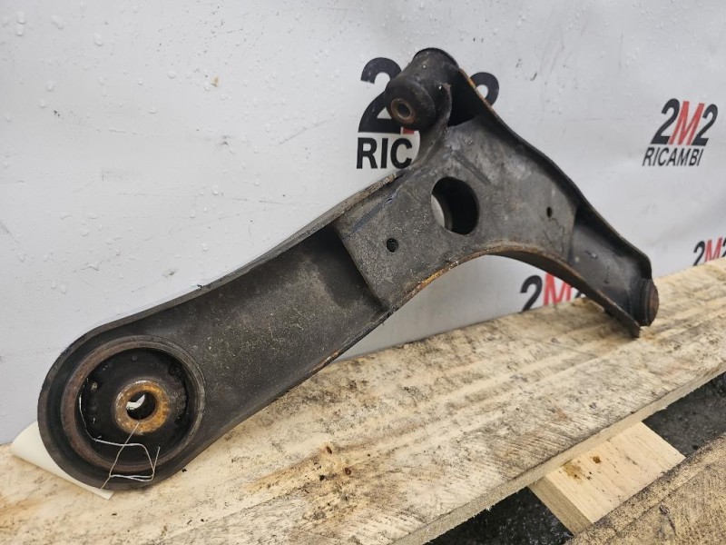 Braccio Oscillante INF ANT SX Ssangyong Tivoli 2015