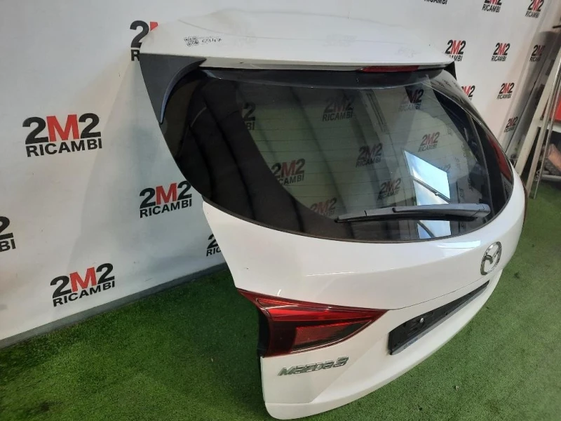 Portello POST BHY16202XB Mazda 3 III 2016