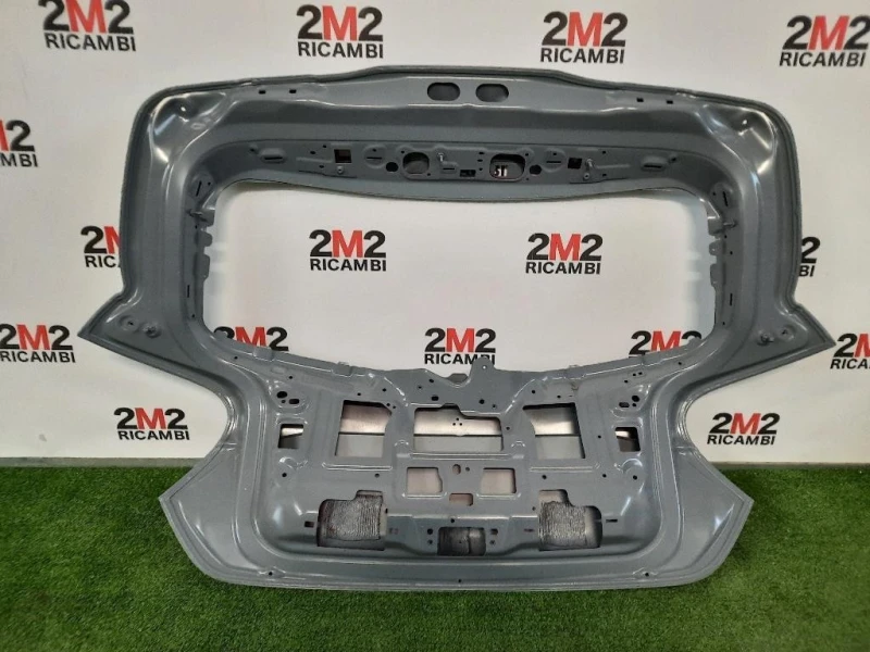 Portello POST A1767402200 Mercedes Classe A W176 2013