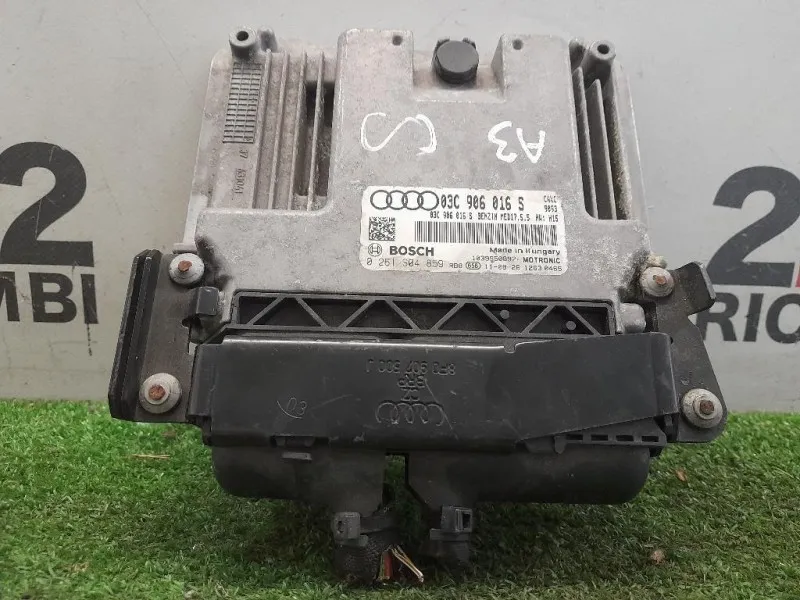 Centralina Iniezione 03C906016S Audi A3 8P1 2008