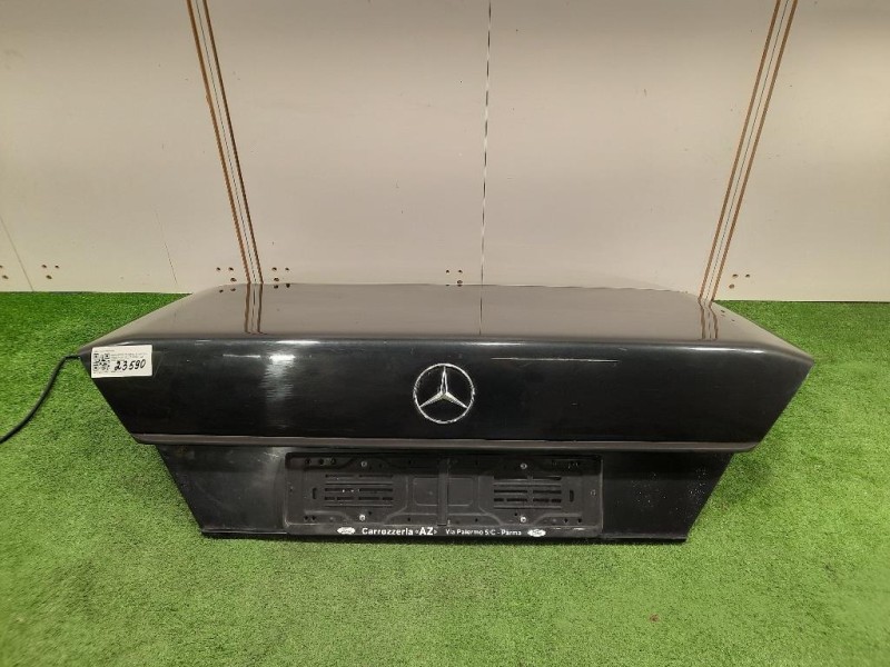 Portello POST A1247502475 Mercedes Classe E W124 1985