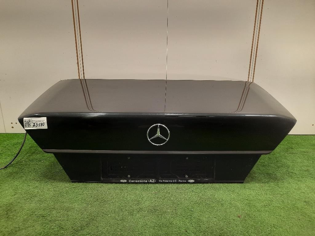 Portello POST A1247502475 Mercedes Classe E W124 1985