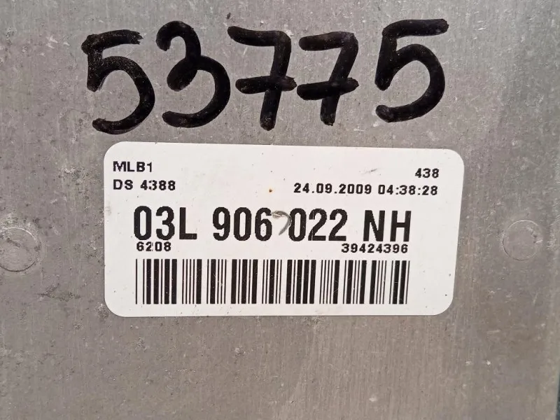 Centralina Iniezione 03L906022NH Audi Q5 8RB 2009