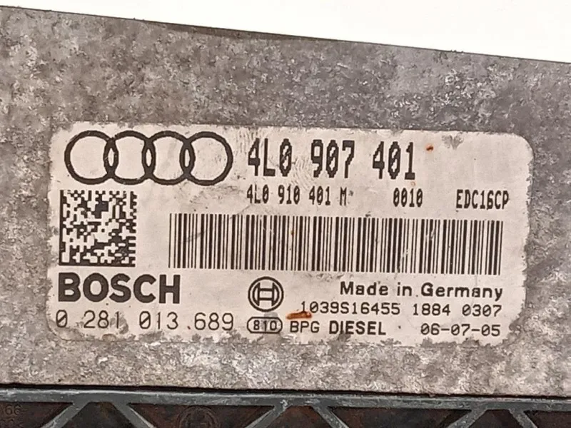 Centralina Iniezione 4L0 907 401 Audi Q7 4LB 2006