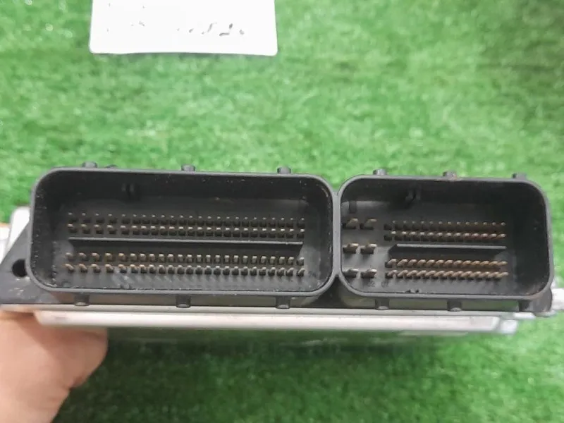 Centralina Iniezione 8506281-01 Bmw Serie 1 E87 Berlina 2005