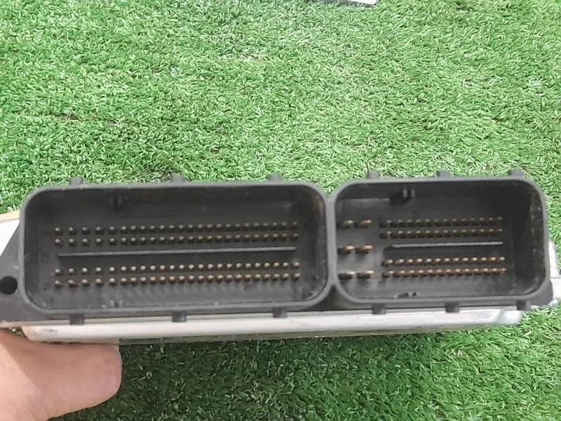 Centralina Iniezione 7811700-01 Bmw Serie 1 E87 Berlina 2005