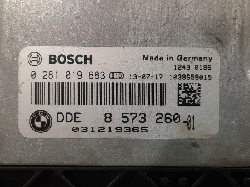 Centralina Iniezione 8 573 260 Bmw Serie 1 F20 Berlina 2012