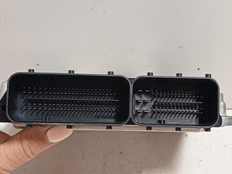 Centralina Iniezione 8518424-01 Bmw Serie 1 F20 Berlina 2012