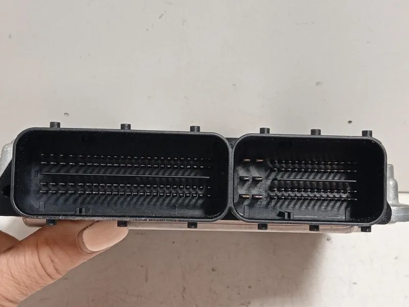 Centralina Iniezione 8518424-01 Bmw Serie 1 F20 Berlina 2012