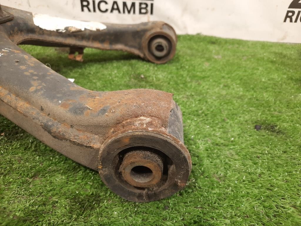 Braccio Oscillante INF POST SX Mitsubishi Pajero III 2000