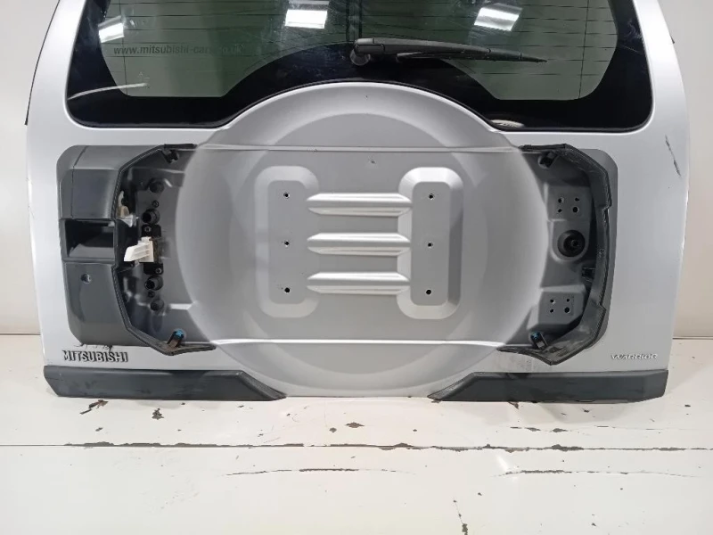 Portello POST PORTELLO POST Mitsubishi Pajero IV 2007