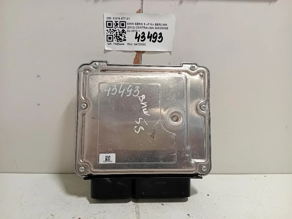 Centralina Iniezione 8 518 477-01 Bmw Serie 5 F10 Berlina 2012