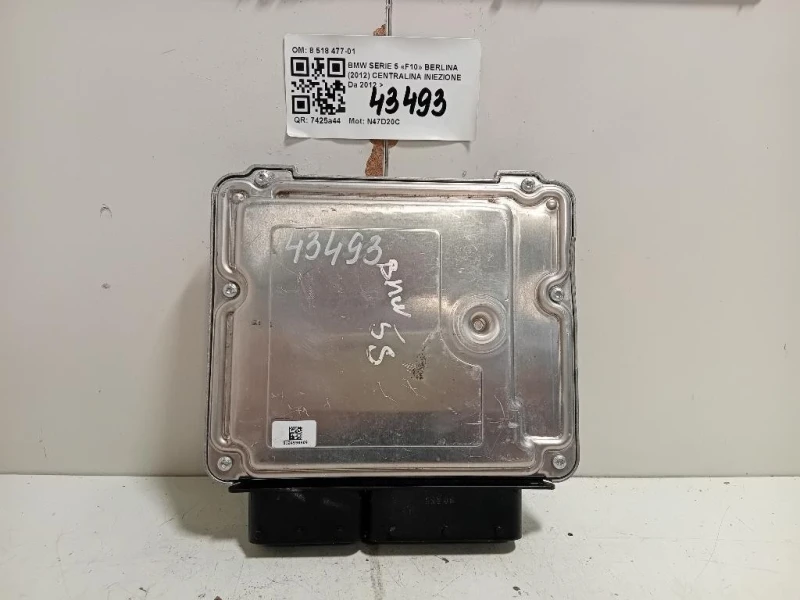 Centralina Iniezione 8 518 477-01 Bmw Serie 5 F10 Berlina 2012