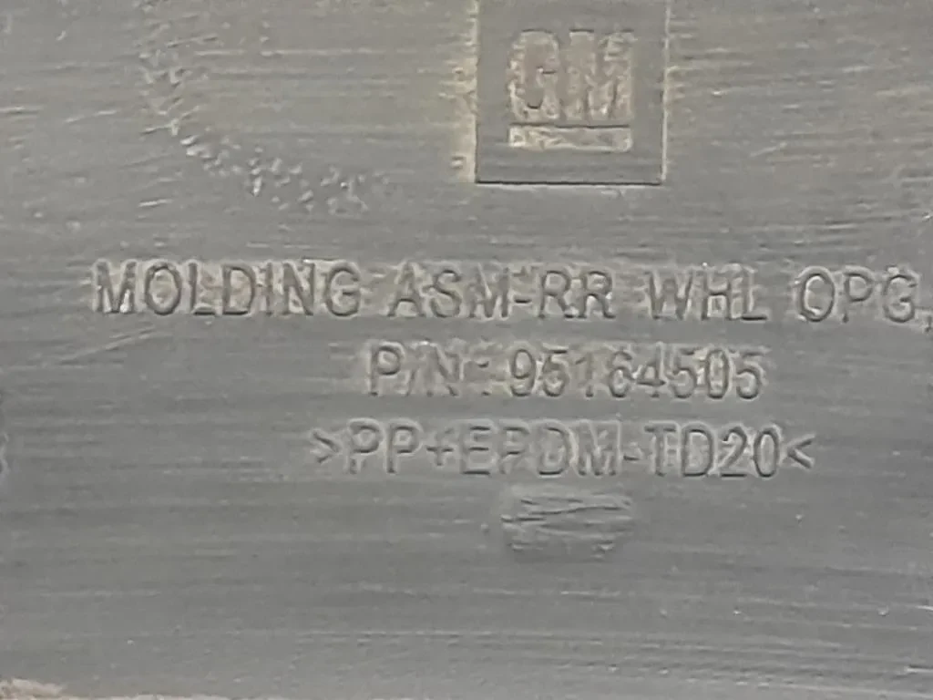 Passaruota POST SX 95164505 Opel Mokka 2013