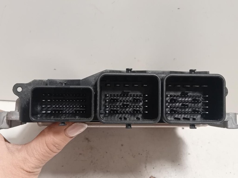 Centralina Iniezione 9678615580 Citroen C5 III 2008