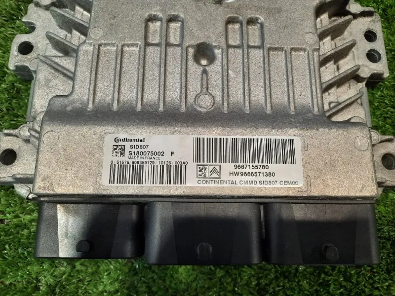 Centralina Iniezione 9667155780 Citroen DS3 2010