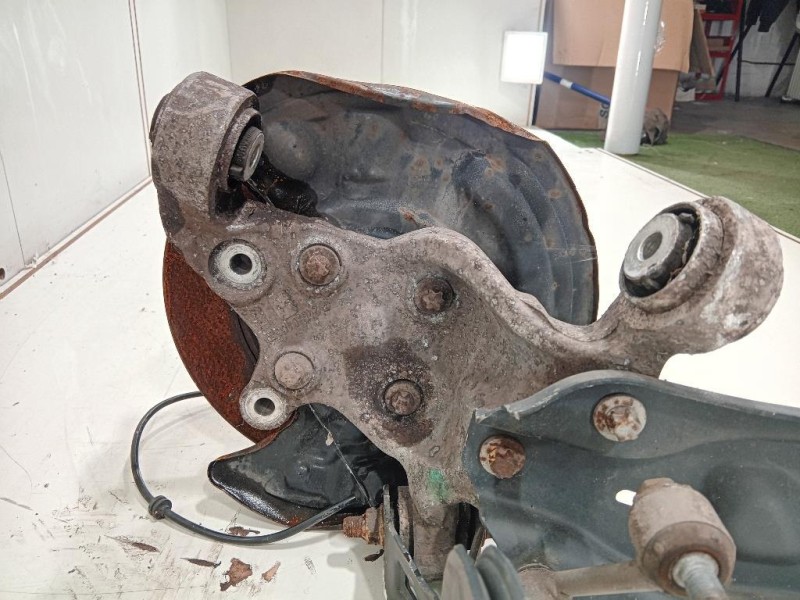 Braccio Oscillante POST DX SOLO UN PEZZETTO PICCOLO Mercedes Classe B W246 2012