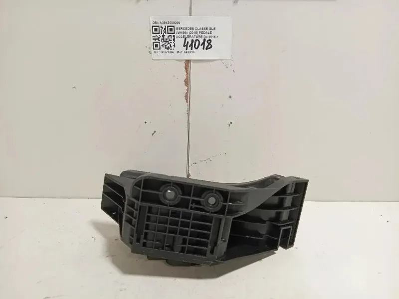 Pedale Acceleratore A2043000200 Mercedes Classe GLE W166 2015