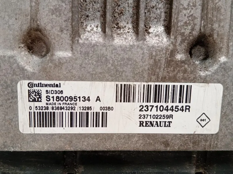 Centralina Iniezione 237104454R Dacia Duster I 2014