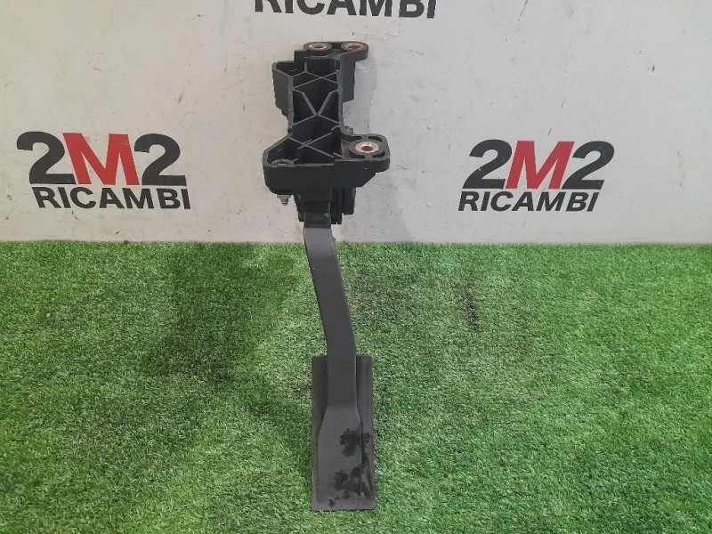 Pedale Acceleratore 6PV933901-08 Nissan Navara 2010