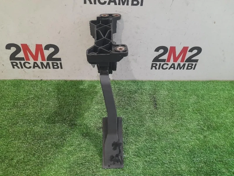 Pedale Acceleratore 6PV933901-08 Nissan Navara 2010