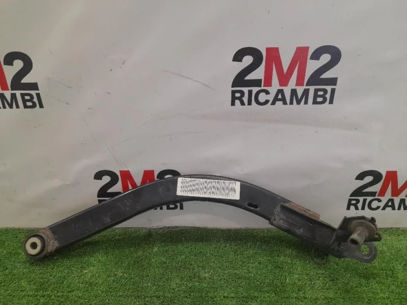 Braccio Oscillante POST SX Alfa Romeo Giulietta 2010