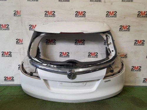 Portello POST 23126189 Opel Insignia A SW 2009