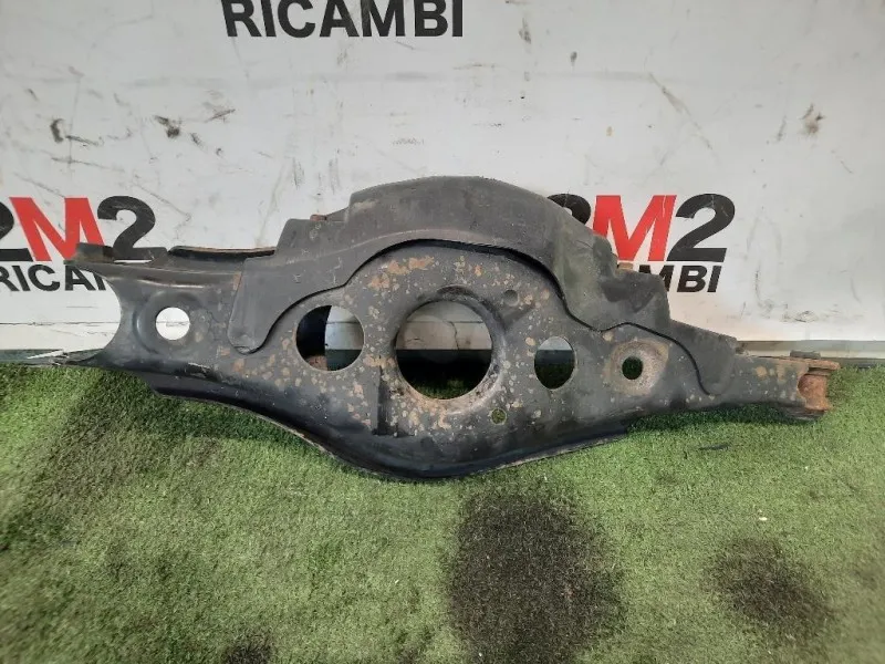 Braccio Oscillante POST DX 48737-42010 Toyota RAV 4 III 2006