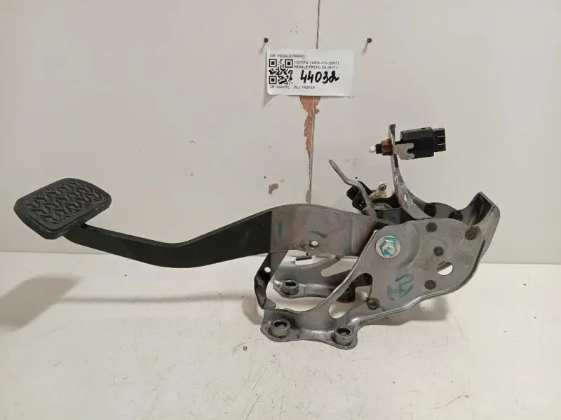 Pedale Freno 471010D470 Toyota Yaris IV 2017