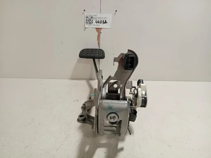 Pedale Freno 471010D470 Toyota Yaris IV 2017