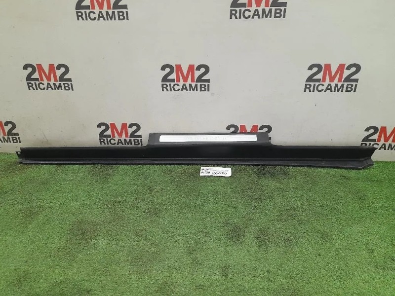 Pedana Battitacco ANT DX A2516800035 ANT DX Mercedes Classe R W251 2006