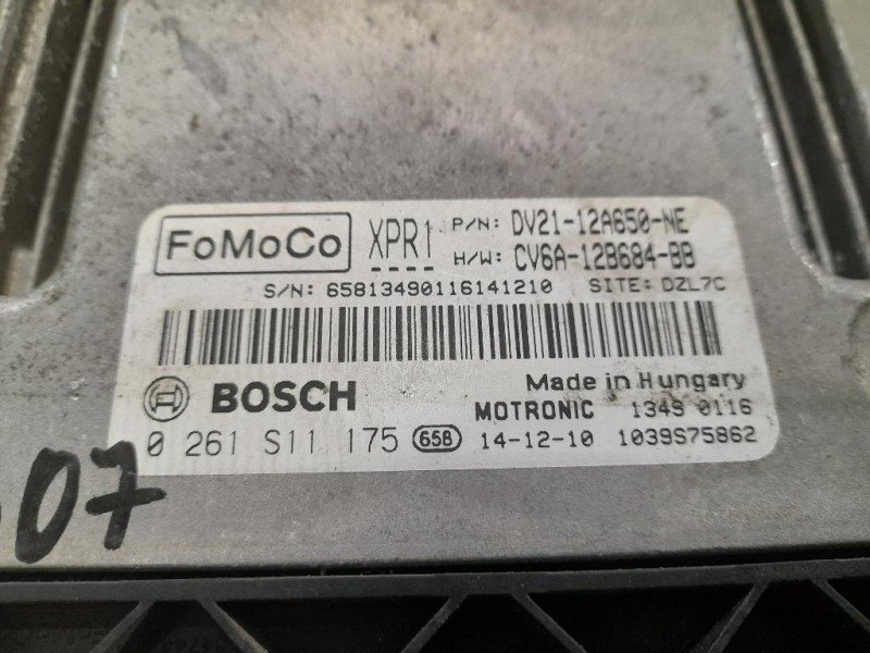 Centralina Iniezione DV2112A650NE Ford B-max 2012