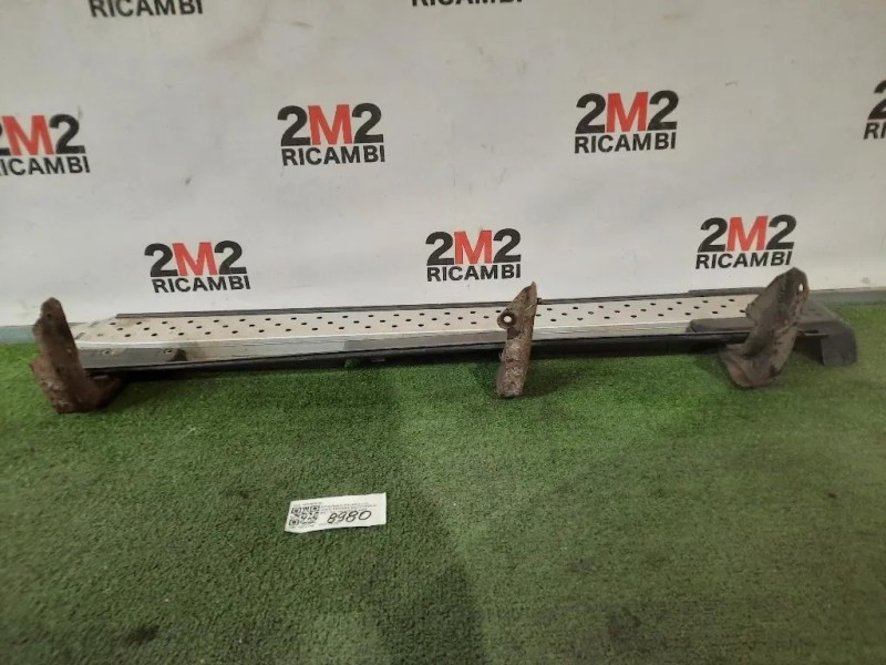 Pedana Battitacco ANT SX MR598628 Mitsubishi Pajero III 2000