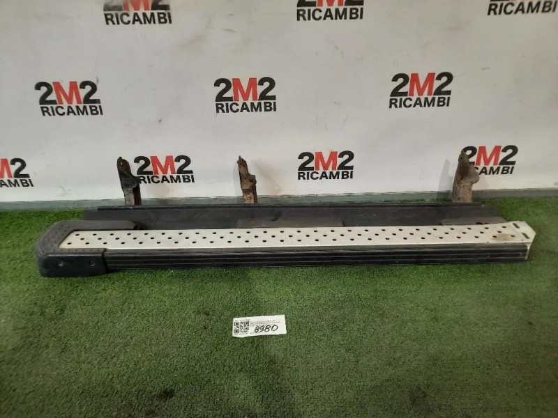 Pedana Battitacco ANT SX MR598628 Mitsubishi Pajero III 2000