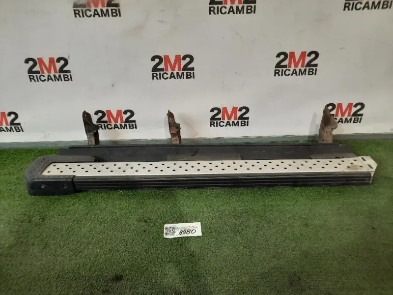 Pedana Battitacco ANT SX MR598628 Mitsubishi Pajero III 2000