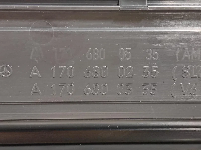 Pedana Battitacco DX A170 680 02 35 Mercedes Classe SLK R170 1997