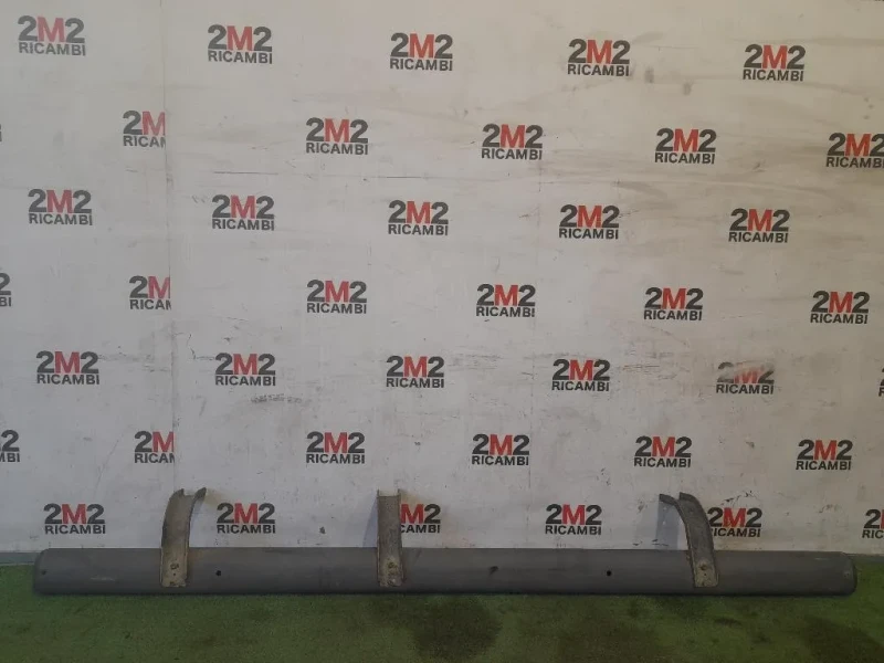 Pedana Battitacco SX Nissan Navara 2005