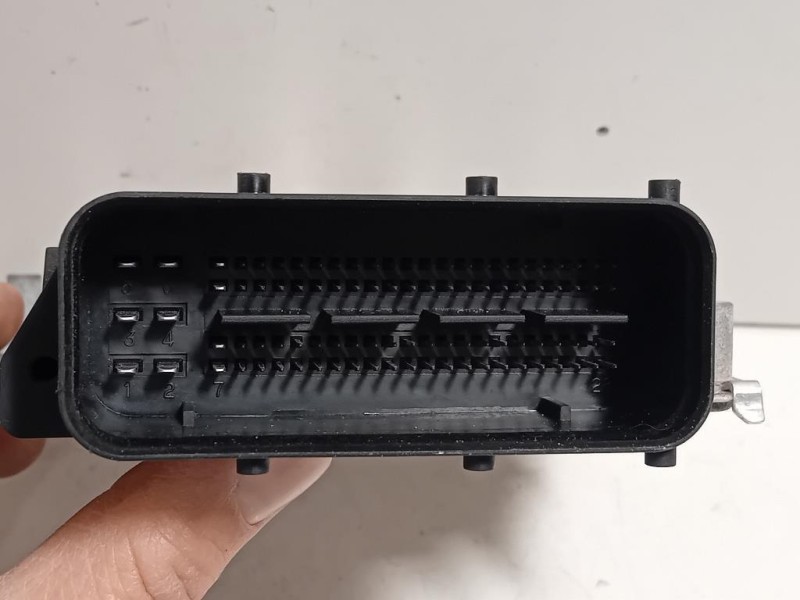 Centralina Iniezione 39111-03700 Hyundai I20 I 2012