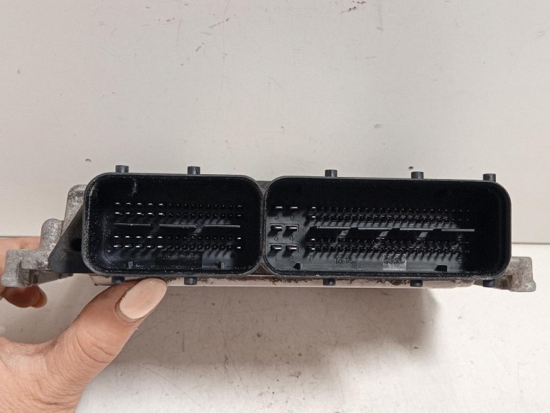 Centralina Iniezione 39120-2A209 Hyundai I40 CW 2012