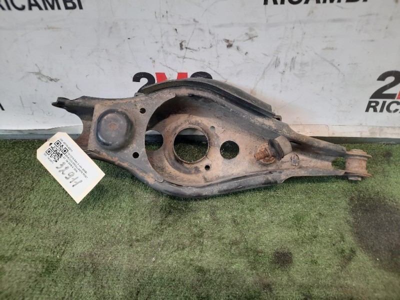 Braccio Oscillante POST SX 48738-42010 Toyota RAV 4 III 2006